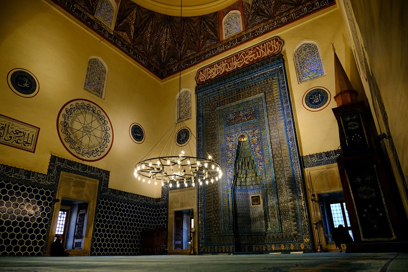 Usaha Jam Digital Masjid Menguntungkan dan Membuat Ibadah Semakin Nyaman