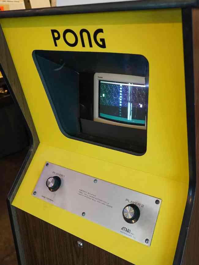 Pong-1972 game pertama di dunia